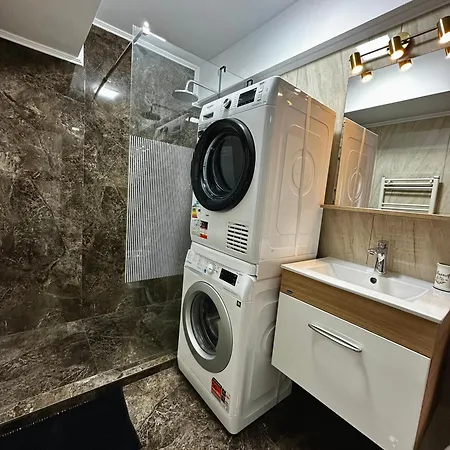 Pin Apartments Alba Iulia Exterior photo
